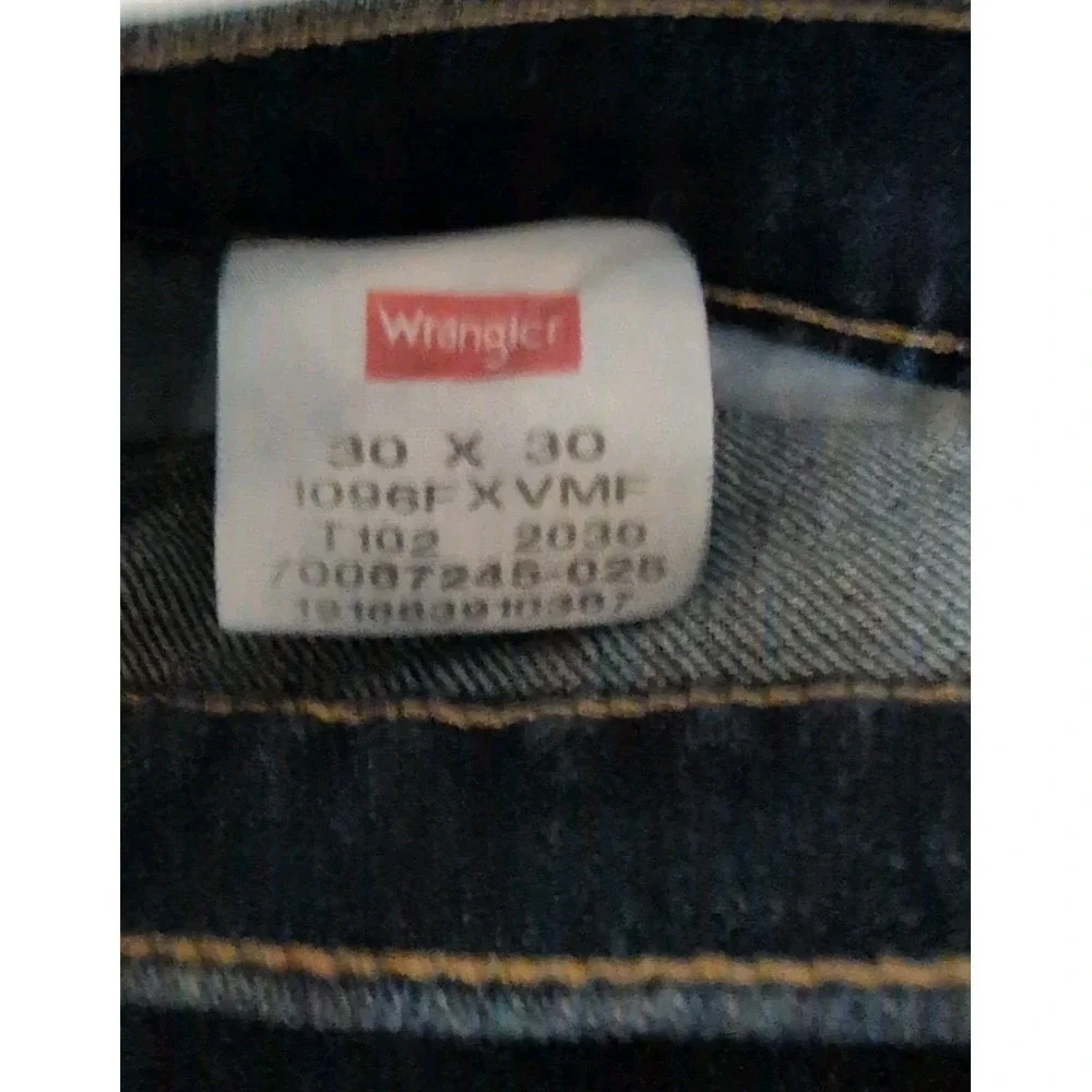 30x30 Wrangler Five Star Premium Denim Flex‎ For Comfort Regular Fit Jean